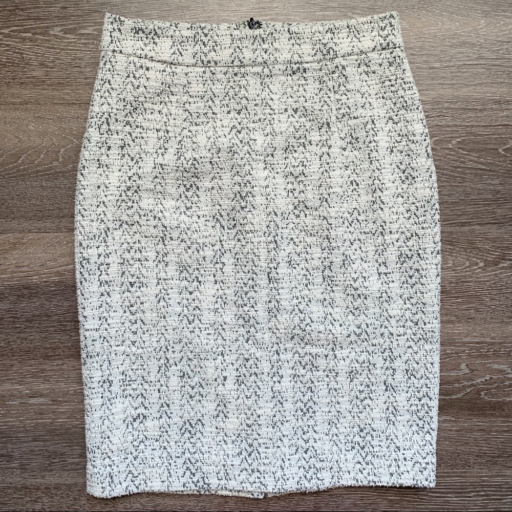 Classic Tweed Pencil Skirt